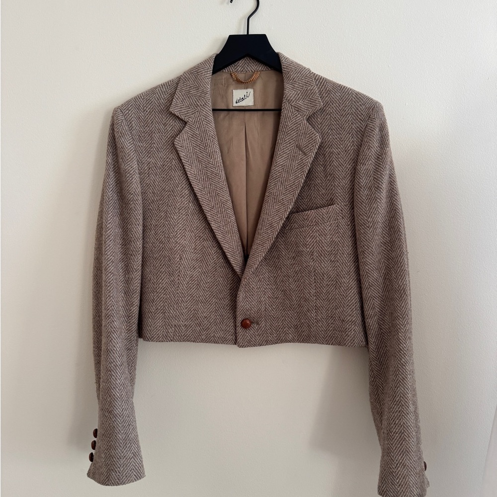 Tan Herringbone Cropped Blazer